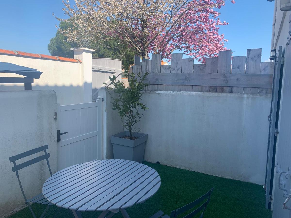 Studio Avec Terrasse Saint Martin De Re 外观 照片